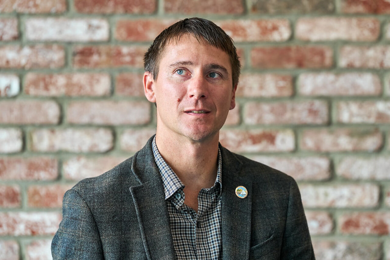 While '27 Budget Raises Spending, Taxes, Mayor Says City Services Are 'Worth It'