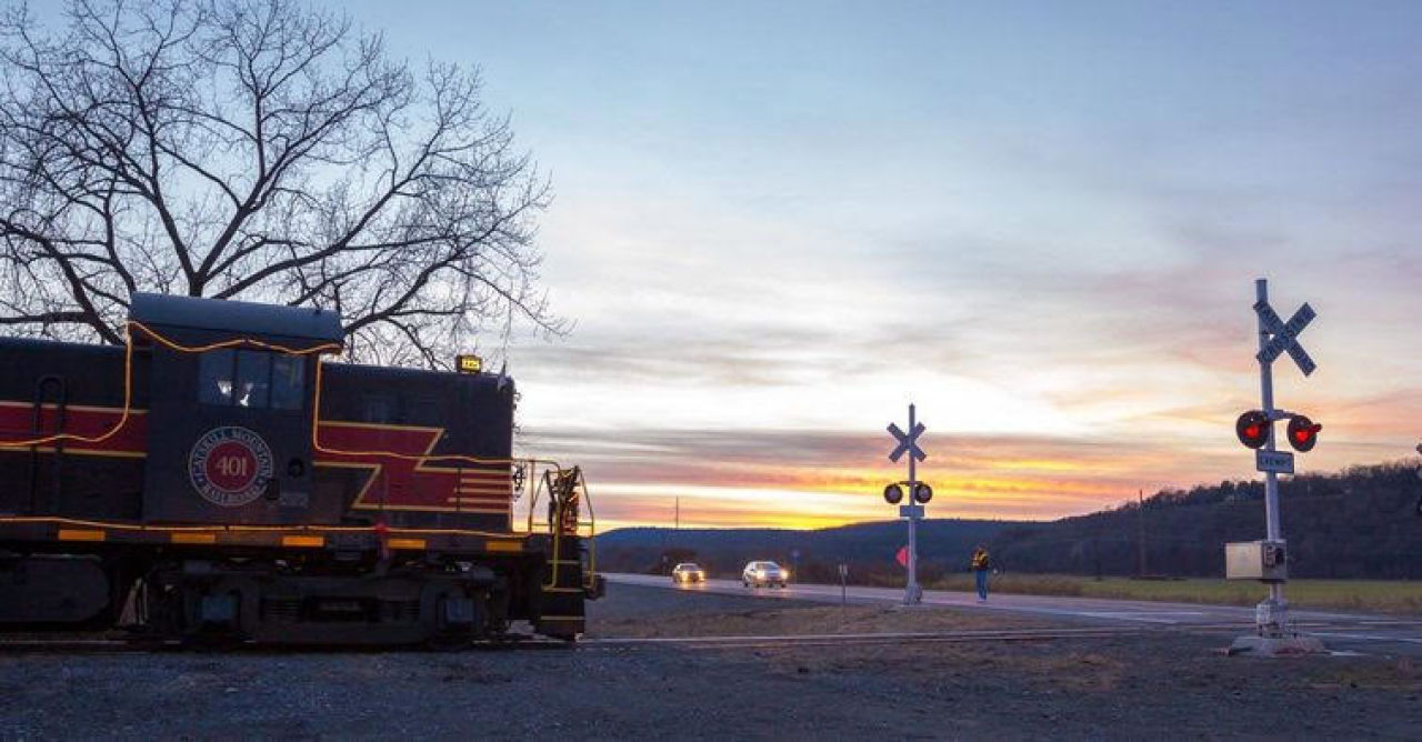 Catskill Railroad to Host Nighttime Train Ride with Live Music