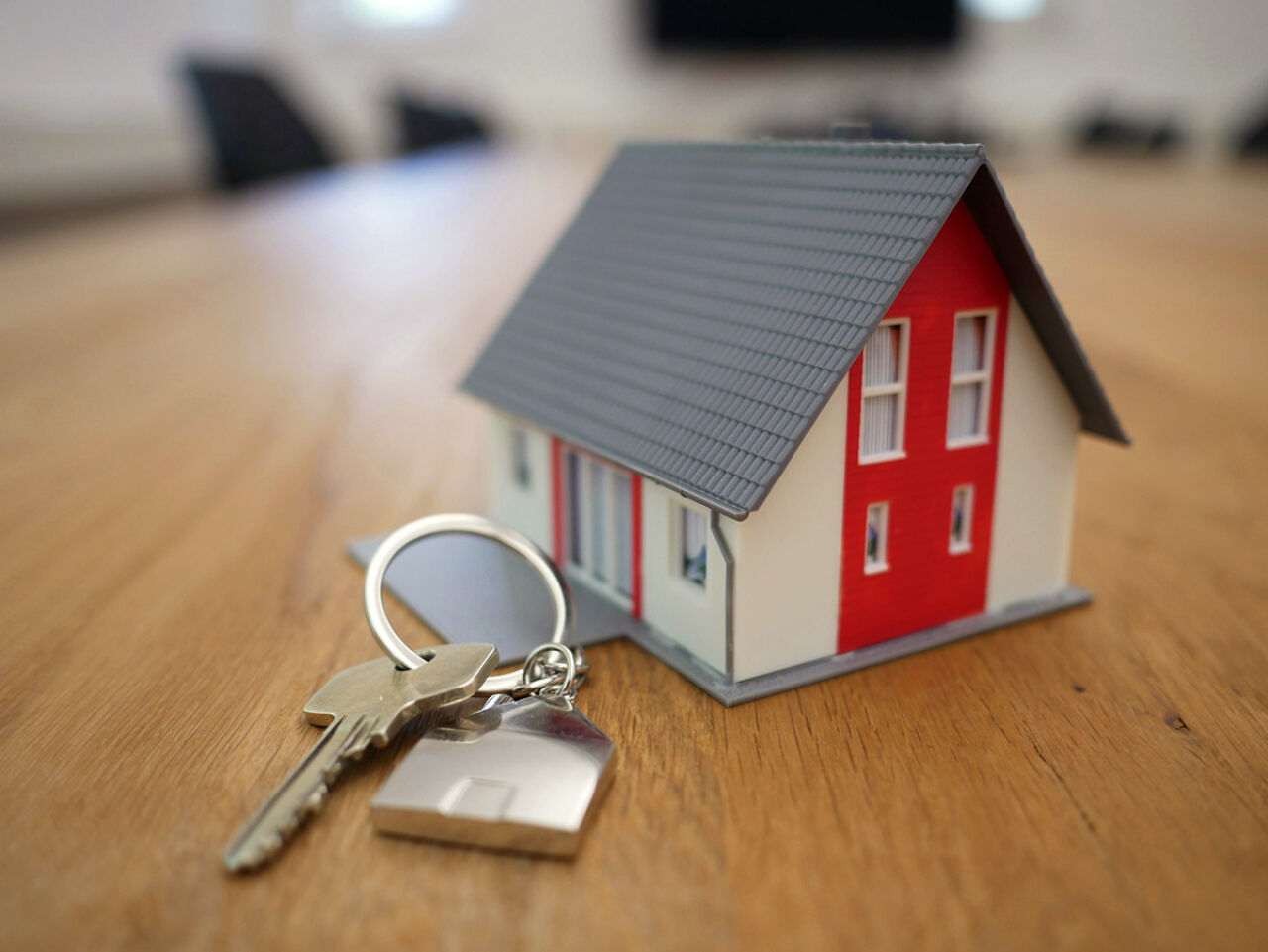 City Hires Consultant for Business Park Housing Plan